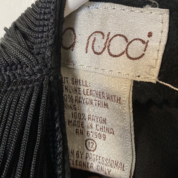 Vintage 90s Pia Rucci Suede blouse with fringe - Picture 11 of 12